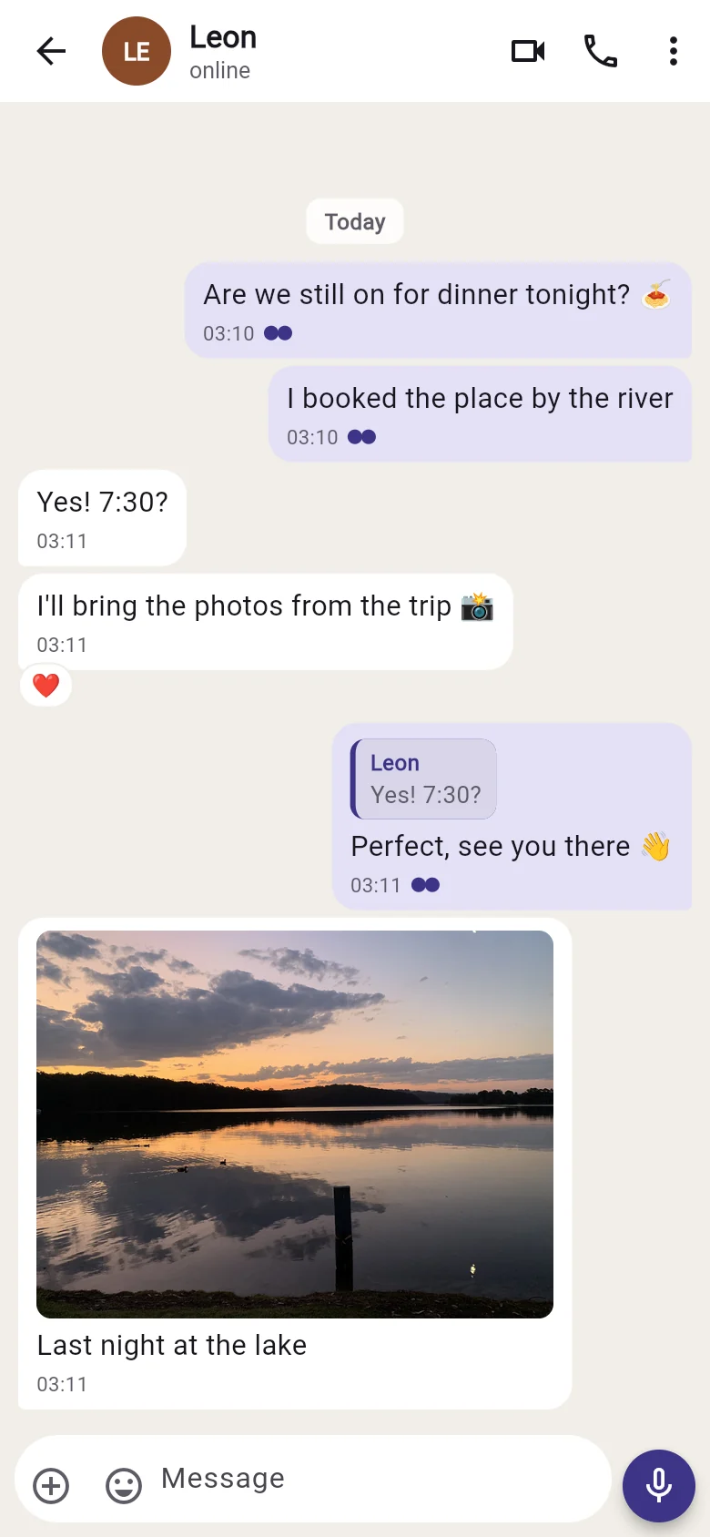A chat between Maya and Leon about dinner, with a reply, a heart reaction and a photo of a lake at sunset.